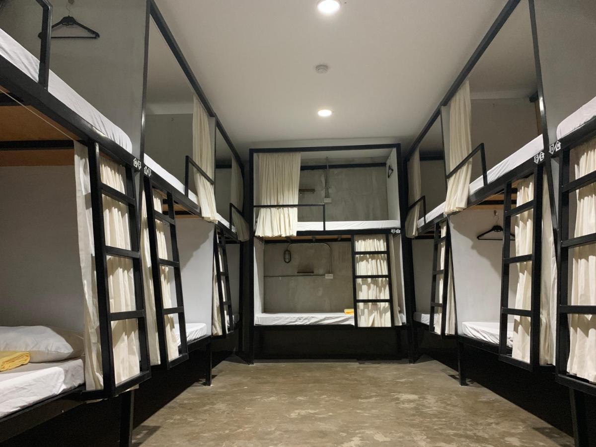 Happynest Hostel Cebu Екстер'єр фото