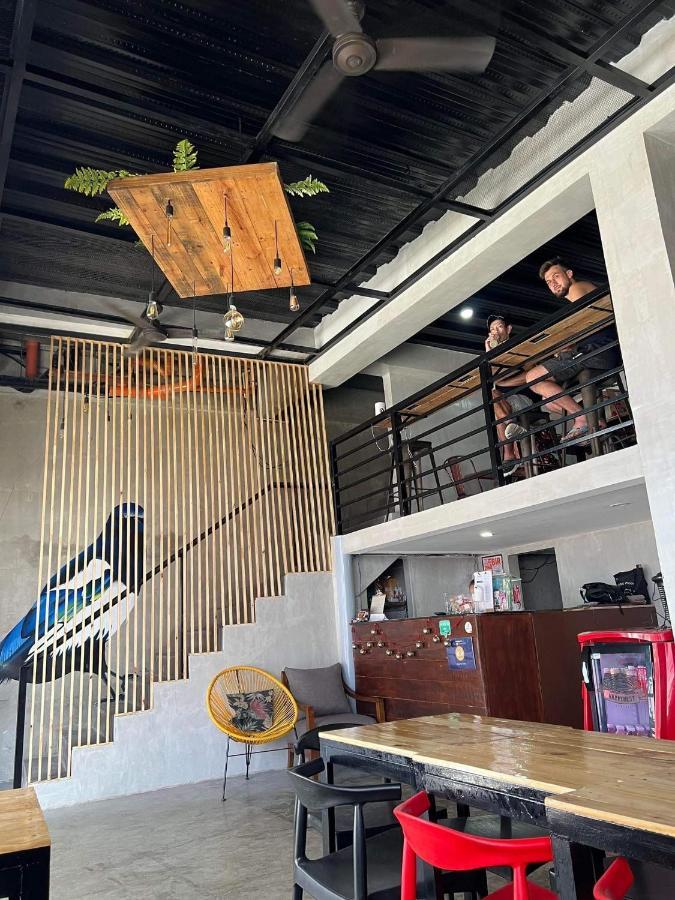 Happynest Hostel Cebu Екстер'єр фото
