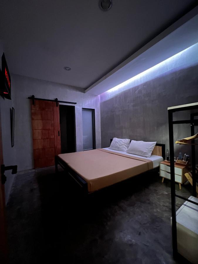 Happynest Hostel Cebu Екстер'єр фото