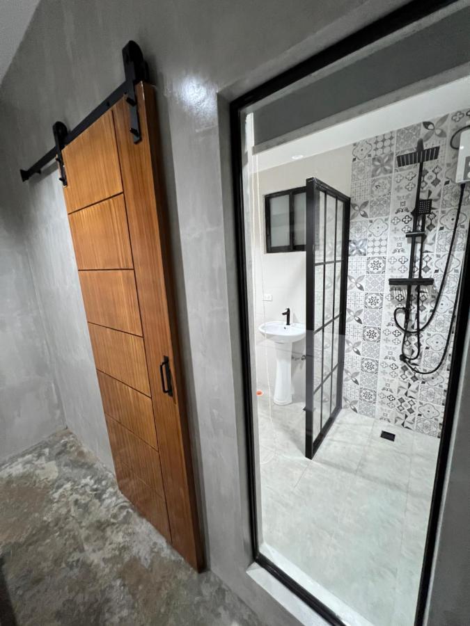 Happynest Hostel Cebu Екстер'єр фото