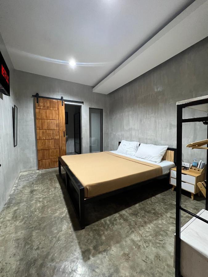 Happynest Hostel Cebu Екстер'єр фото